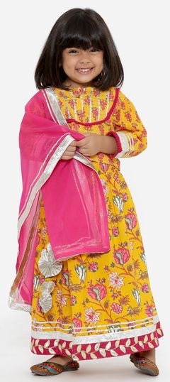 Yellow color Kids Lehenga in Cotton fabric with Floral, Gota Patti, Printed work