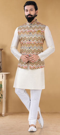 Yellow color Kurta Pyjama with Jacket in Cotton fabric with Printed work