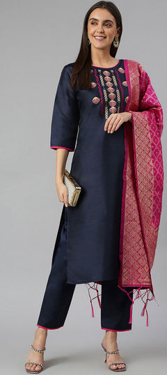 Blue color Salwar Kameez in Blended fabric with Embroidered, Thread work
