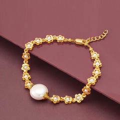 Gold color Bracelet in Metal Alloy studded with Beads & Gold Rodium Polish : 1806509