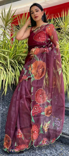 Pink and Majenta color Saree in Organza Silk, Silk fabric with Bugle Beads, Floral, Printed work