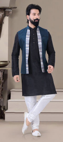 Black and Grey color Kurta Pyjama with Jacket in Art Silk fabric with Thread work : 1813902