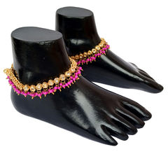 Pink and Majenta color Anklet in Brass studded with Kundan & Gold Rodium Polish : 1814157