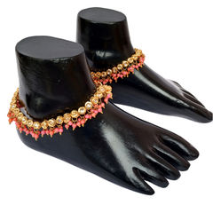 Pink and Majenta color Anklet in Brass studded with Kundan & Gold Rodium Polish : 1814158