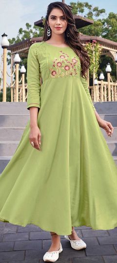 Green color Kurti in Rayon fabric with Embroidered, Resham, Thread work