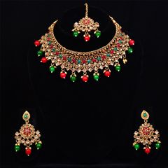 Multicolor color Necklace in Metal Alloy studded with Austrian diamond, Kundan & Gold Rodium Polish : 1815199