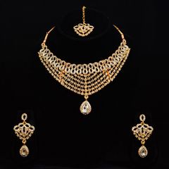 Beige and Brown, White and Off White color Necklace in Metal Alloy studded with Austrian diamond, Kundan & Gold Rodium Polish : 1815201