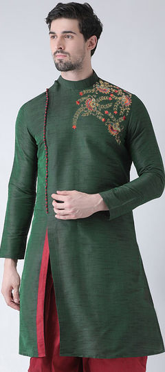 Green color Kurta in Art Silk fabric with Embroidered work