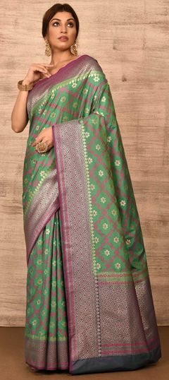 Green color Saree in Banarasi Silk, Silk fabric with Weaving work