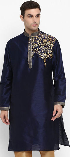 Blue color Kurta in Dupion Silk fabric with Embroidered work : 1817644