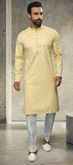 Yellow color Kurta Pyjamas in Cotton fabric with Printed work