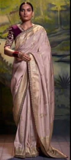 Purple and Violet color Saree in Art Silk, Silk fabric with Lace, Weaving work