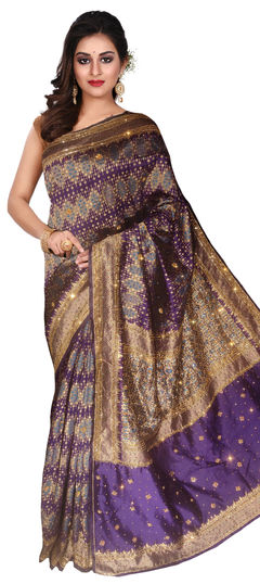 Purple and Violet color Saree in Kanchipuram Silk, Silk fabric with Cut Dana, Stone, Weaving work