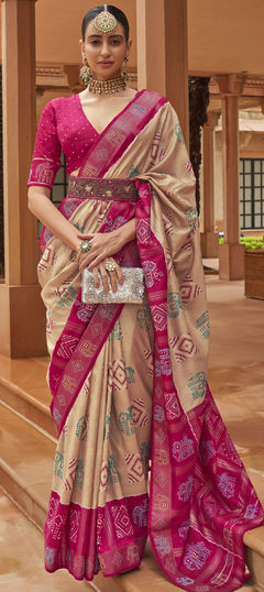 Bridal Beige and Brown, Pink and Majenta color Saree in Patola Silk fabric with Classic Bandhej, Weaving, Zari work : 1832537