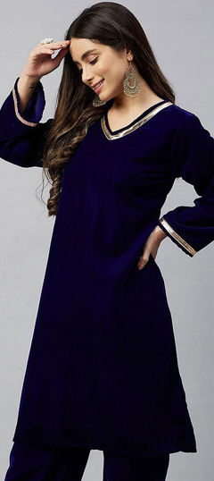 Party Wear Blue color Kurti in Velvet fabric with Long Sleeve, Straight Gota Patti work : 1836579