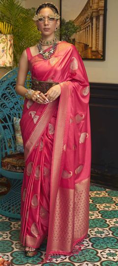 Pink and Majenta color Saree in Satin Silk, Silk fabric with Weaving work