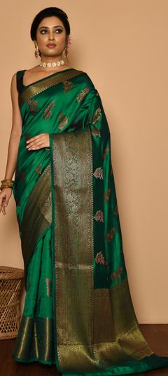 Green color Saree in Silk fabric with Weaving work