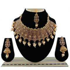 Gold Rodium Polish Gold color Necklace in Metal Alloy studded with CZ Diamond, Pearl