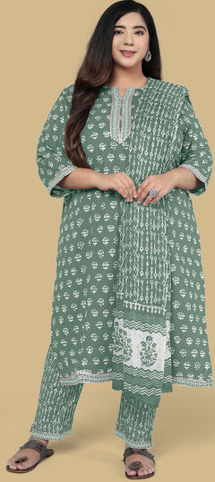 Green color Salwar Kameez in Cotton fabric with Printed work