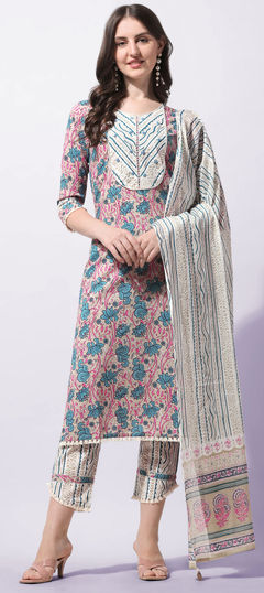 Casual Multicolor color Salwar Kameez in Cotton fabric with Straight Floral, Lace, Printed work : 1840788