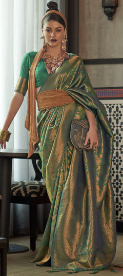 Green color Saree in Silk fabric with Weaving work