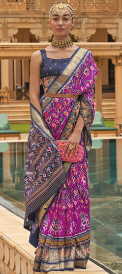 Pink and Majenta color Saree in Silk fabric with Printed work