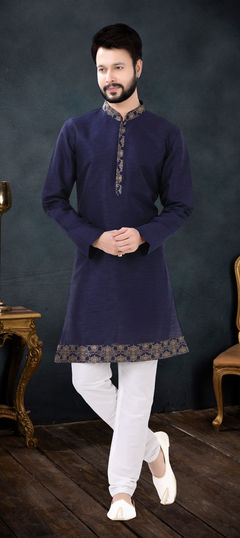 Blue color Kurta Pyjamas in Silk fabric with Patch work