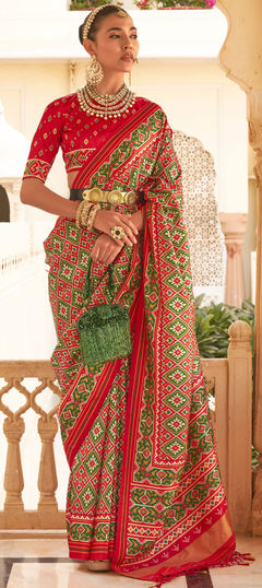 Green, Pink and Majenta color Saree in Silk, Tussar Silk fabric with Weaving, Zari work