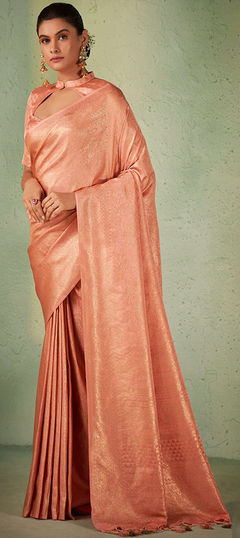 Pink and Majenta color Saree in Kanjeevaram Silk, Silk fabric with Weaving work