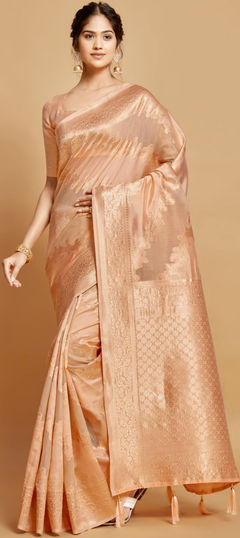 Pink and Majenta color Saree in Linen fabric with Weaving work