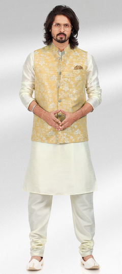 Beige and Brown color Kurta Pyjama with Jacket in Jacquard fabric with Weaving work : 1849286