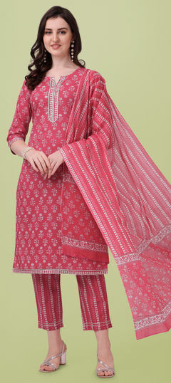 Pink and Majenta color Salwar Kameez in Cotton fabric with Lace, Printed work