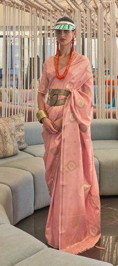 Pink and Majenta color Saree in Satin Silk, Silk fabric with Weaving, Zari work