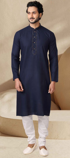 Blue color Kurta Pyjamas in Blended Cotton fabric with Thread work