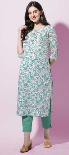 Multicolor color Kurti in Cotton fabric with Floral, Printed work