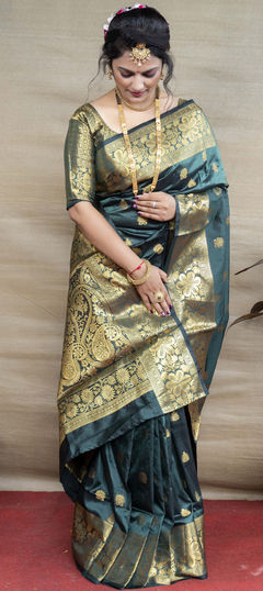 Green color Saree in Art Silk, Silk fabric with Weaving work