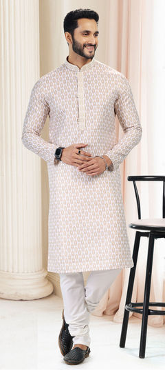 White and Off White color Kurta Pyjamas in Cotton fabric with Digital Print work