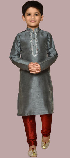 Black and Grey color Boys Kurta Pyjama in Art Silk fabric with Thread work : 1861359