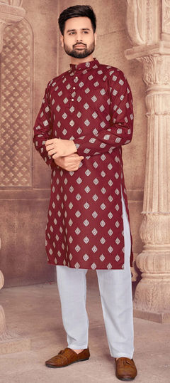 Red and Maroon color Kurta Pyjamas in Cotton fabric with Foil Print work : 1863791