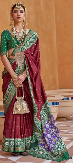 Red and Maroon color Saree in Patola Silk, Silk fabric with Printed work