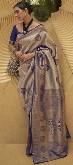 Blue color Saree in Handloom fabric with Weaving work