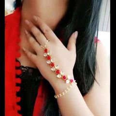 Red and Maroon color Haath Paan in Metal Alloy studded with CZ Diamond & Gold Rodium Polish : 1867206