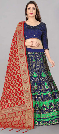 Multicolor color Lehenga in Banarasi Silk fabric with Weaving work