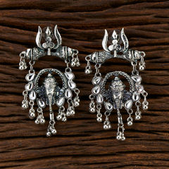 Silver Rodium Polish Silver color Earrings in Metal Alloy studded with CZ Diamond