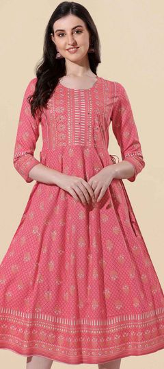 Casual Red and Maroon color Kurti in Rayon fabric with Anarkali, Long Sleeve Printed work : 1872086