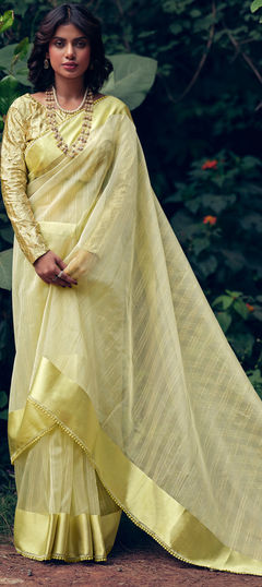 Green color Saree in Organza Silk, Silk fabric with Lace, Weaving work