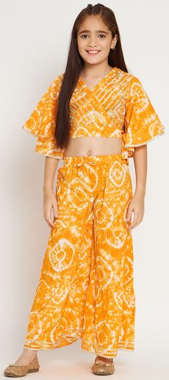 Orange color Girls Top with Bottom in Cotton fabric with Gota Patti, Printed, Tye n Dye work