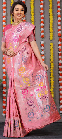 Pink and Majenta color Saree in Art Silk, Silk fabric with Printed, Weaving work