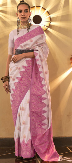 Party Wear, Traditional White and Off White color Saree in Handloom fabric with South Weaving work : 1880423