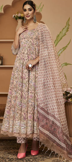 Beige and Brown color Salwar Kameez in Cotton fabric with Floral, Gota Patti, Printed work